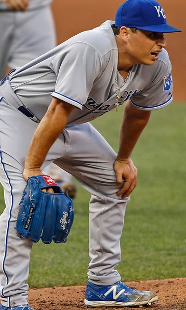 Royals' Vargas lands on DL; Yost shuffles lineup against southpaw Lyons
